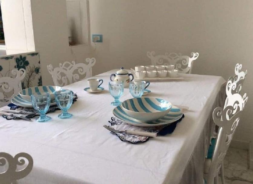 Dining room Photo