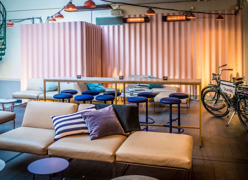 Lounge Photo