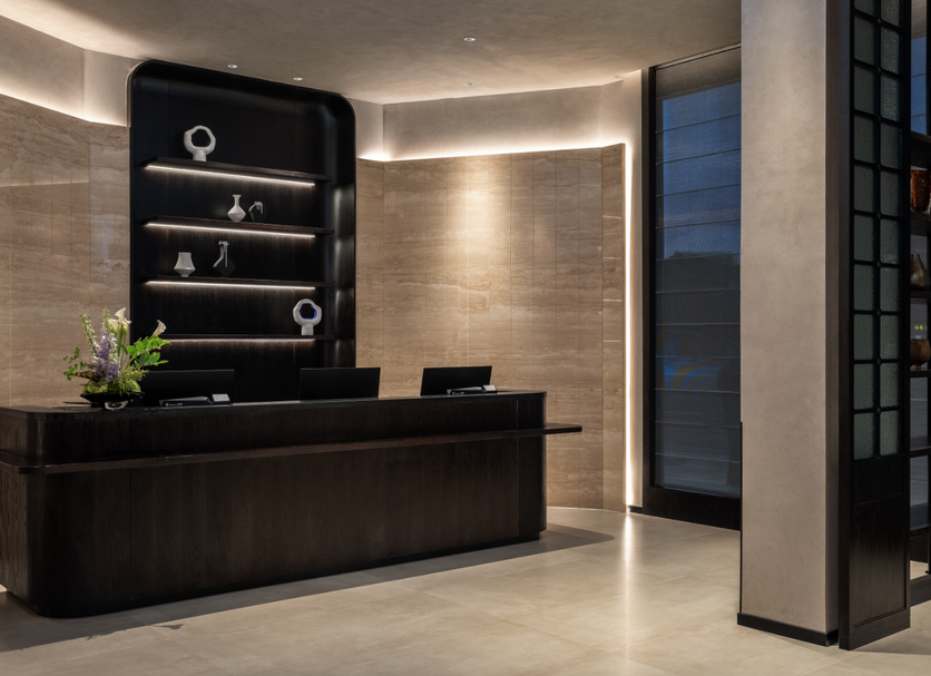 Front desk Photo