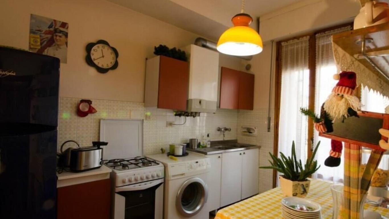 Affittacamere La Casa Di Elide