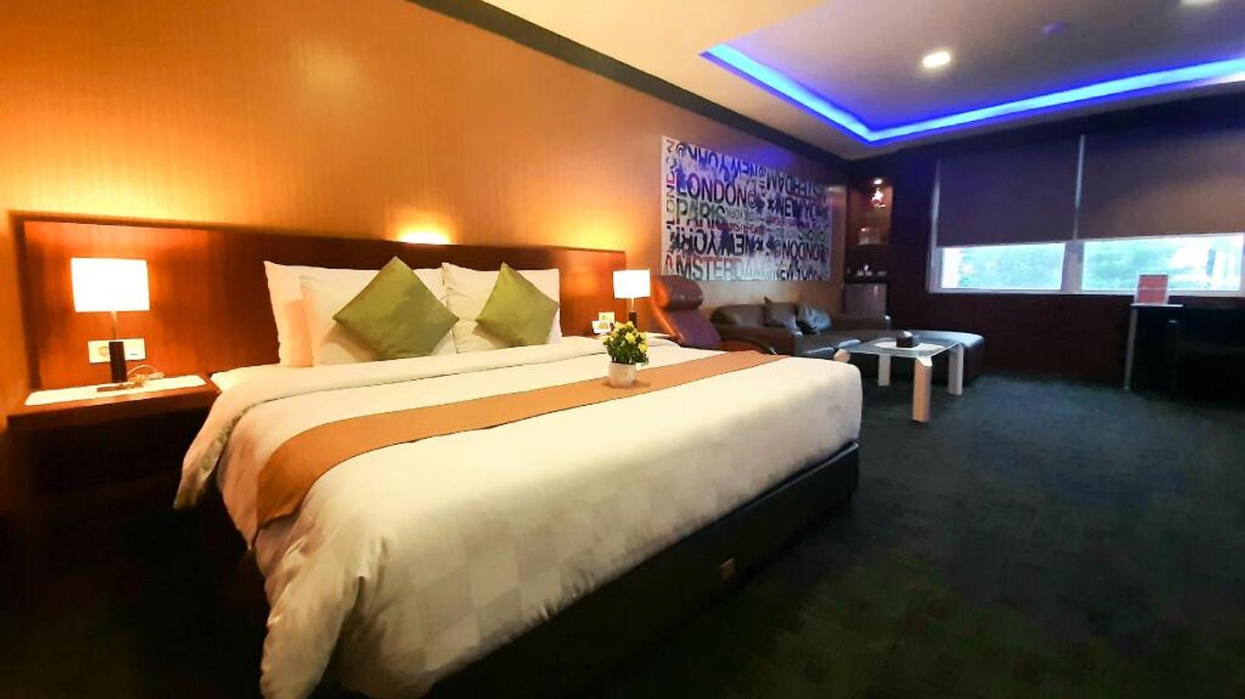 Miyanna Hotel