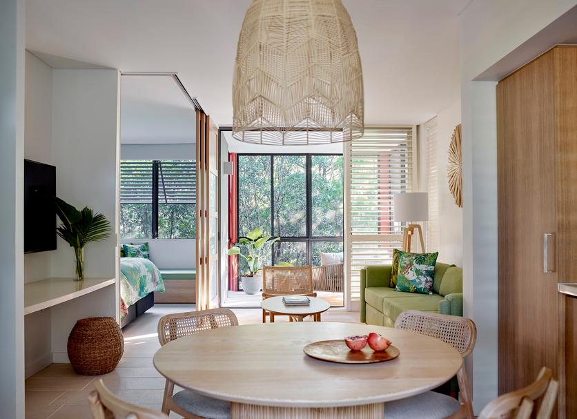 Dining room Photo