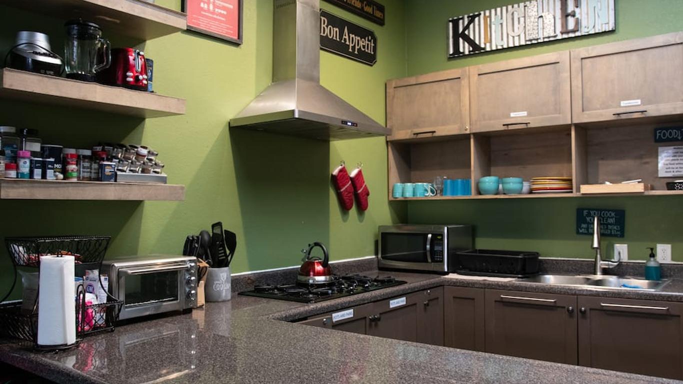 California Dreams Hostel - Pacific Beach