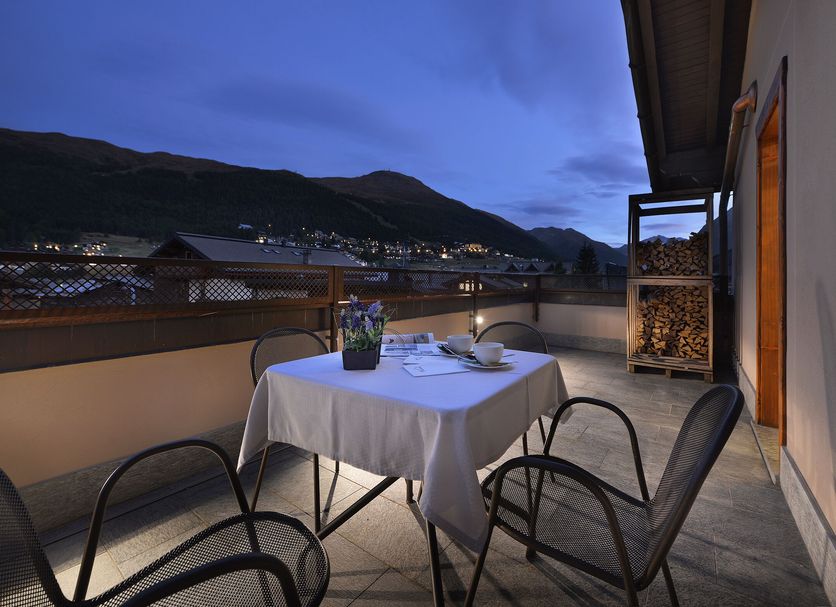 Balcony Photo