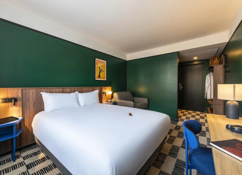 Bedroom Photo