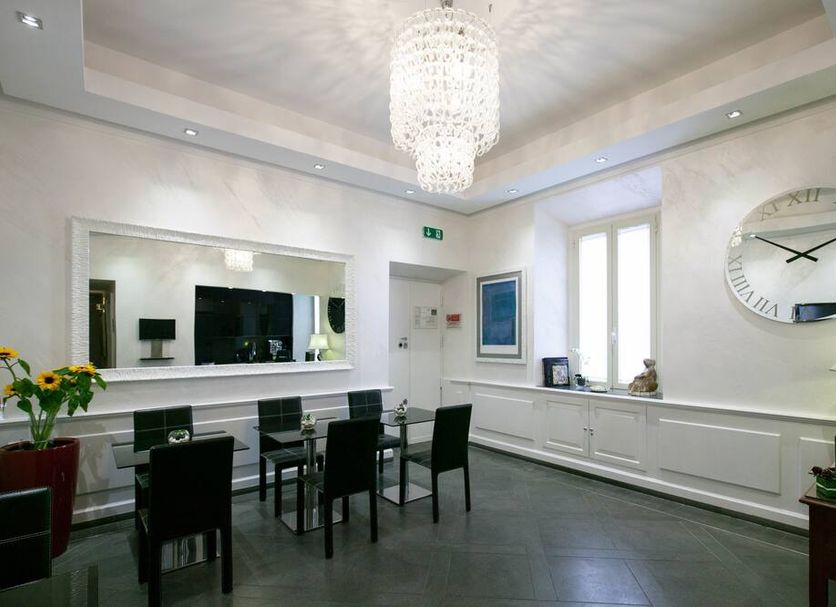 Dining room Photo