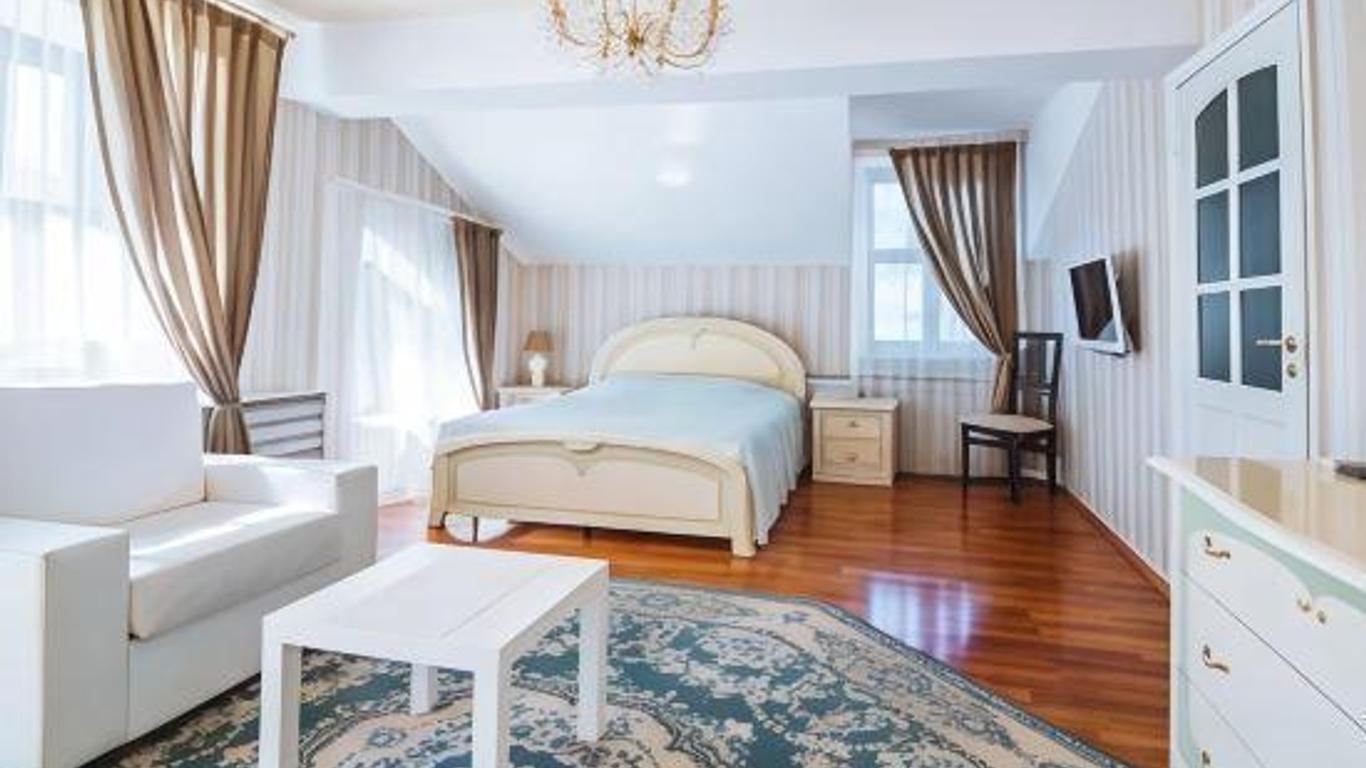 Boutique Hotel Redhouse