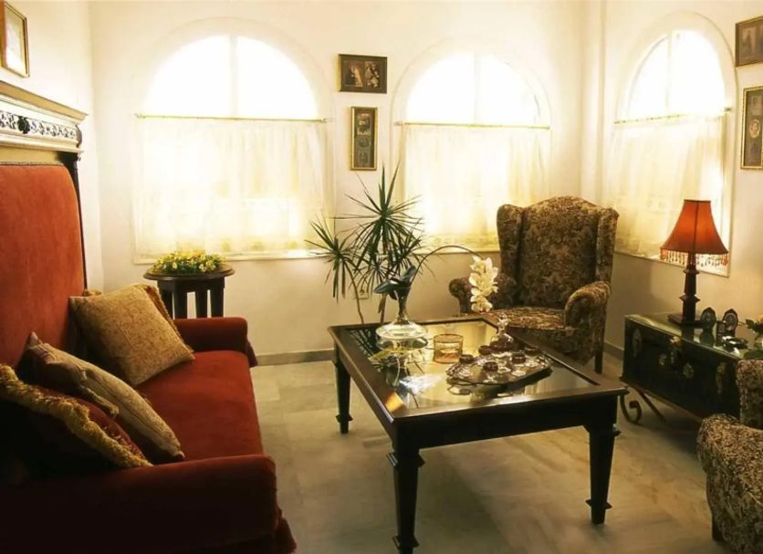 Lounge Photo