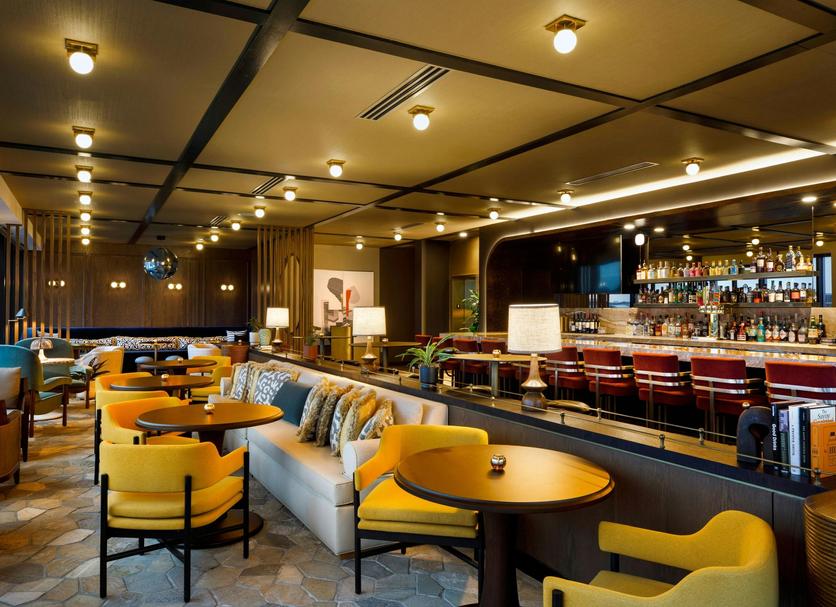 Bar Photo