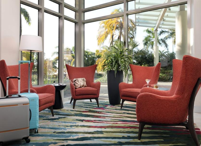Lounge Photo