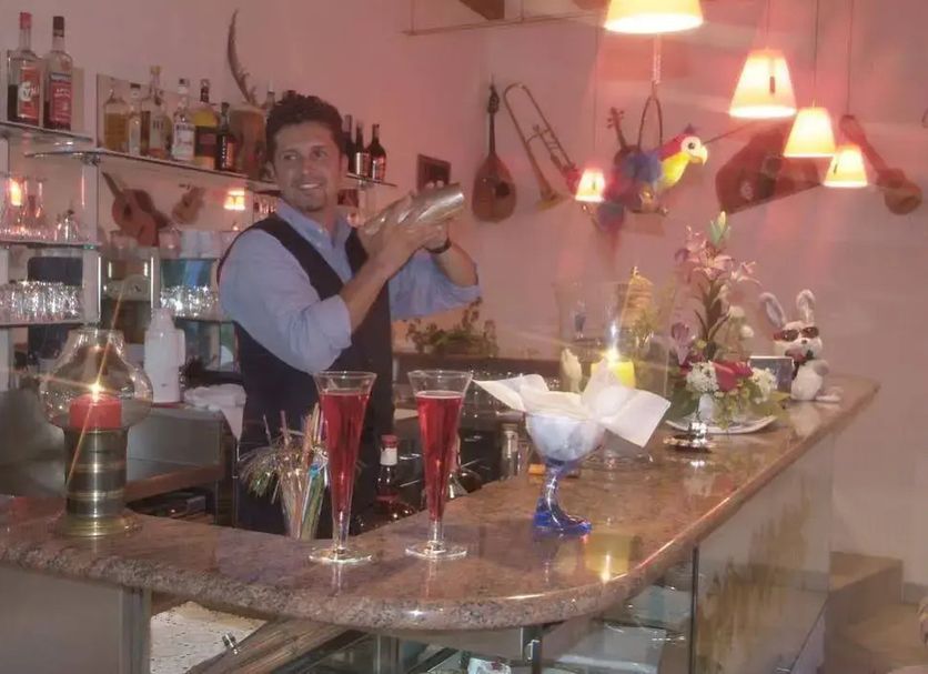 Bar Photo