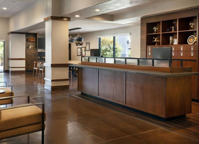 Front desk Photo