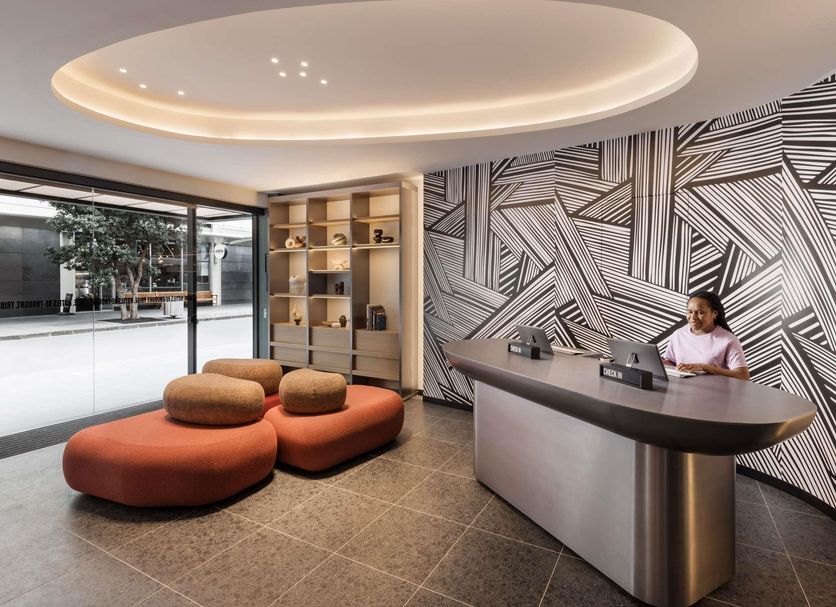 Front desk Photo