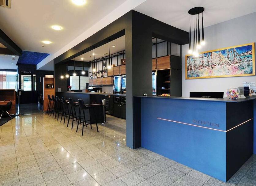 Bar Photo