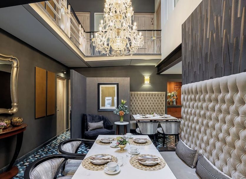 Dining room Photo
