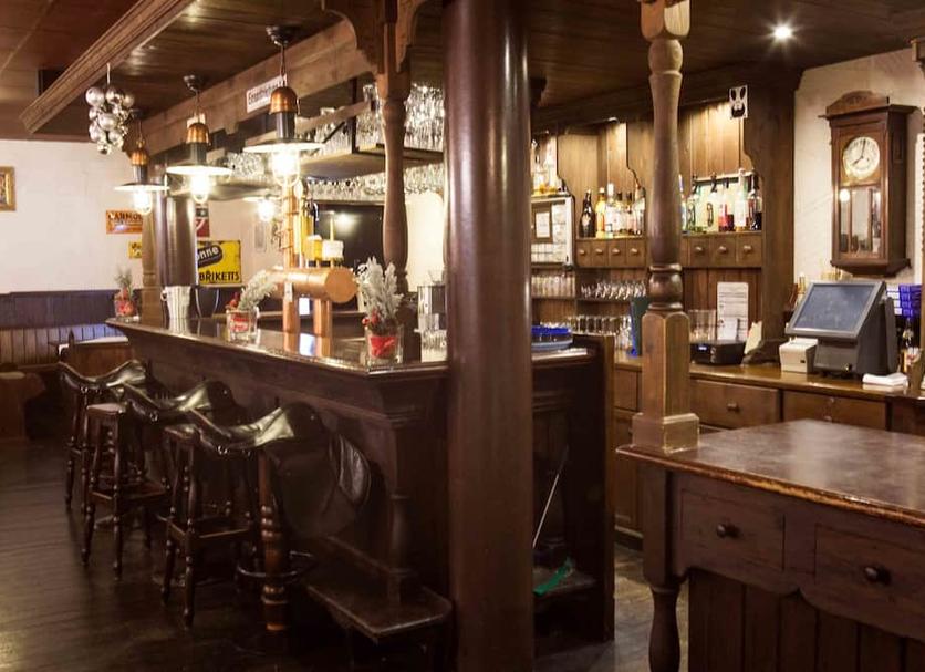 Bar Photo