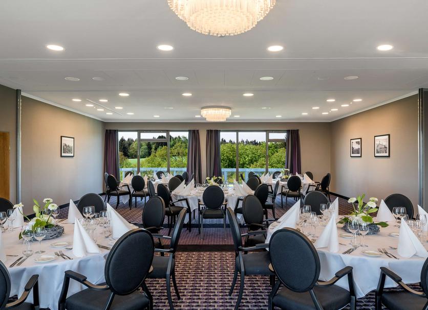 Banquet hall Photo