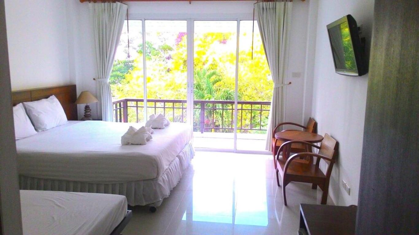 Kirati Beach Resort