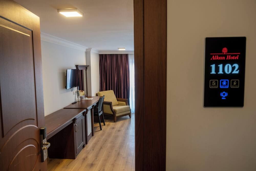 Room amenity