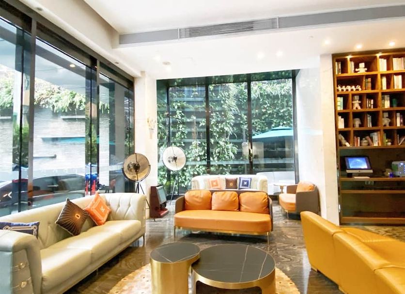 Lounge Photo