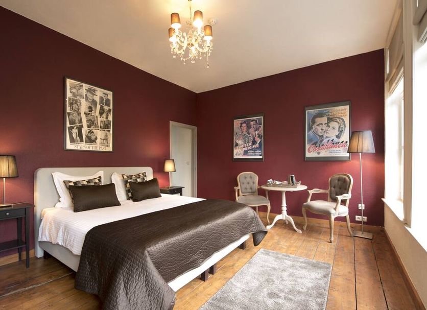 Bedroom Photo