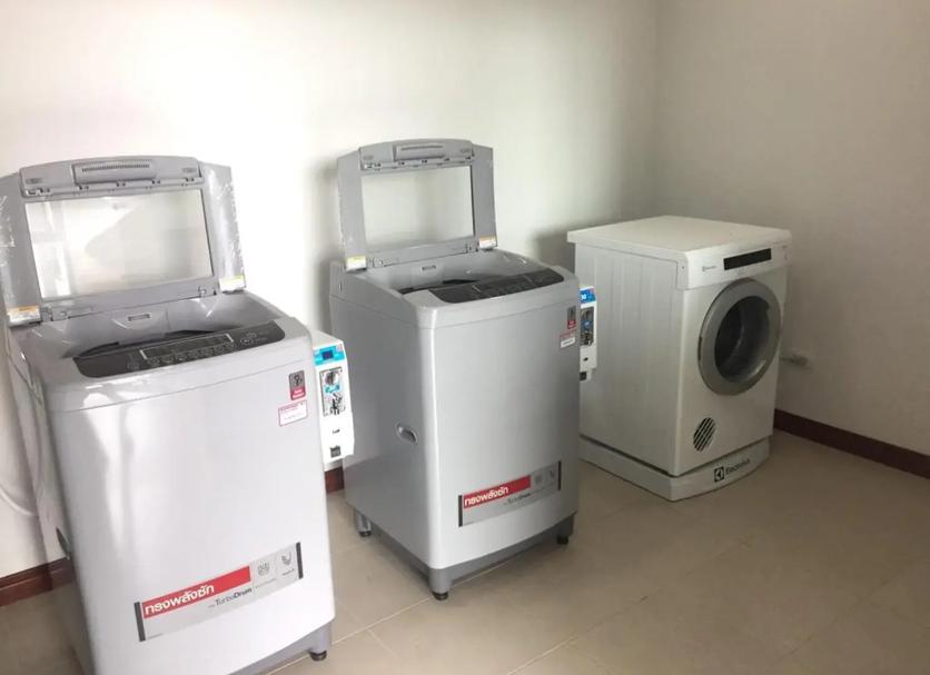 Laundry facility Photo