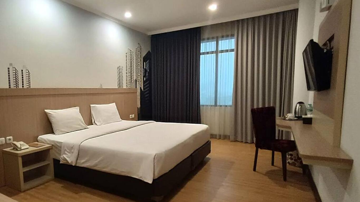 Sanno Pluit Hotel