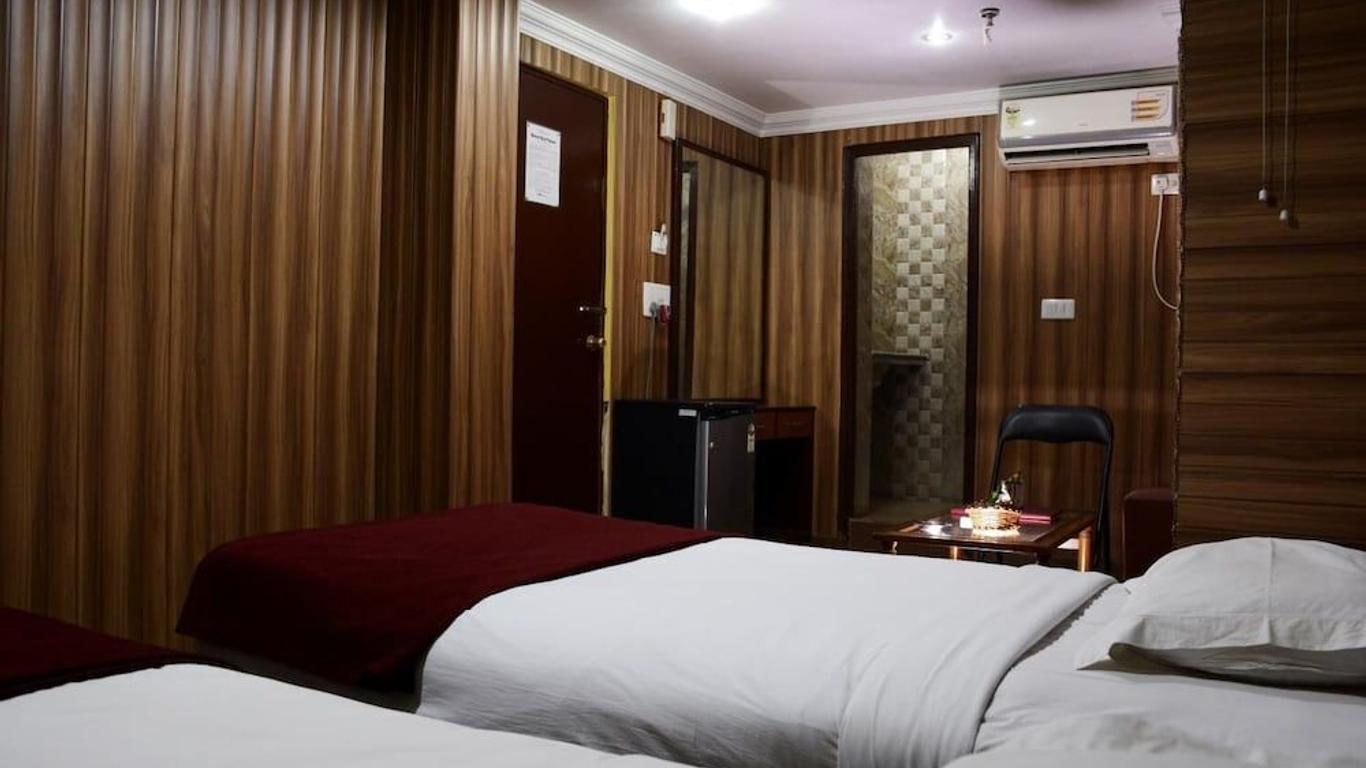 Hotel Raj Palace
