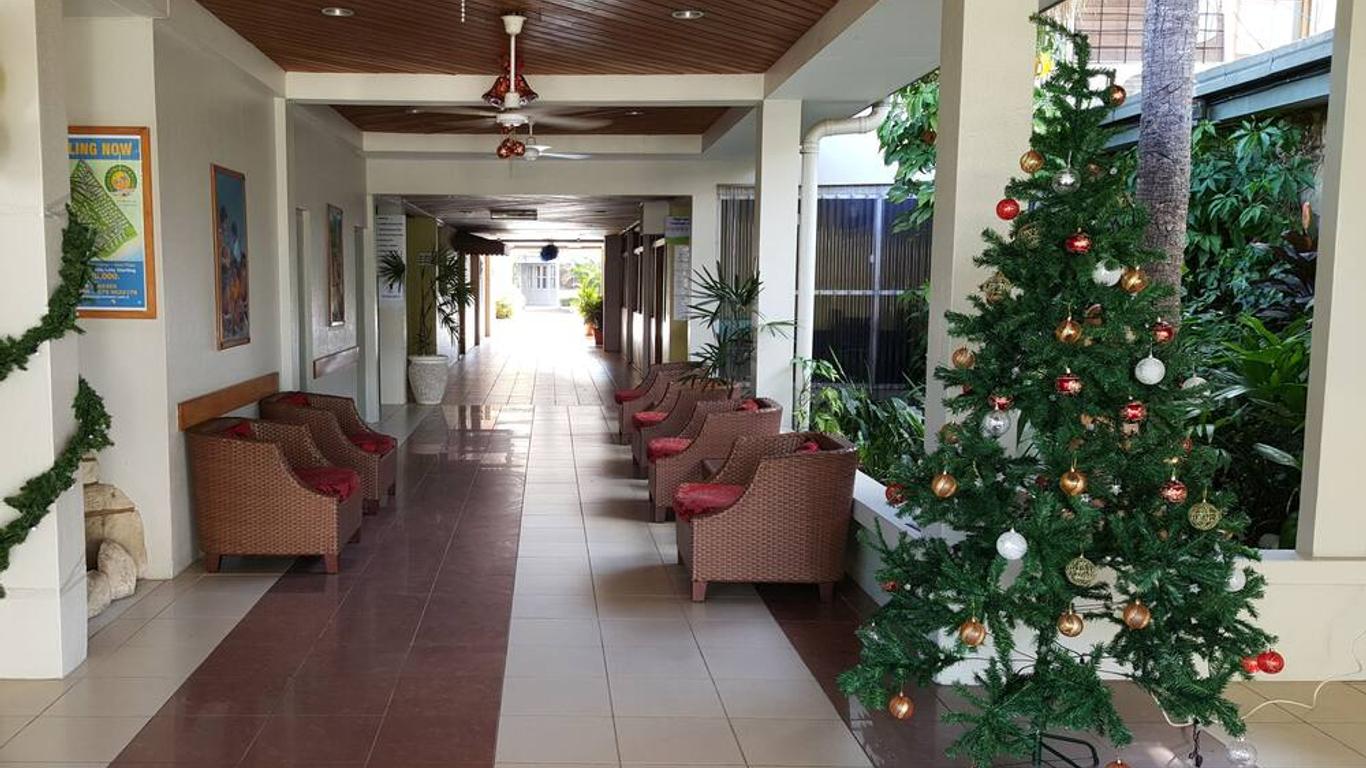 Hexagon International Hotel, Villas & Spa