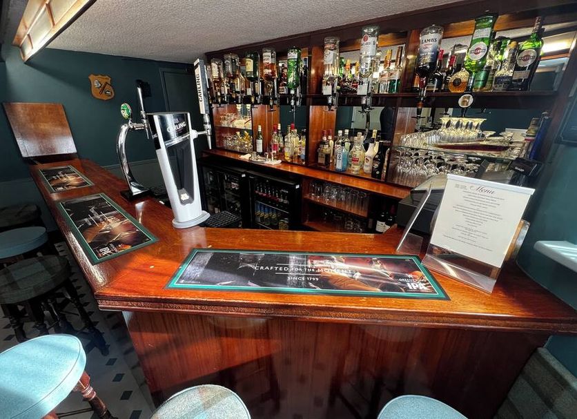 Bar Photo