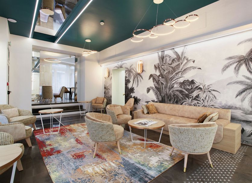 Lounge Photo