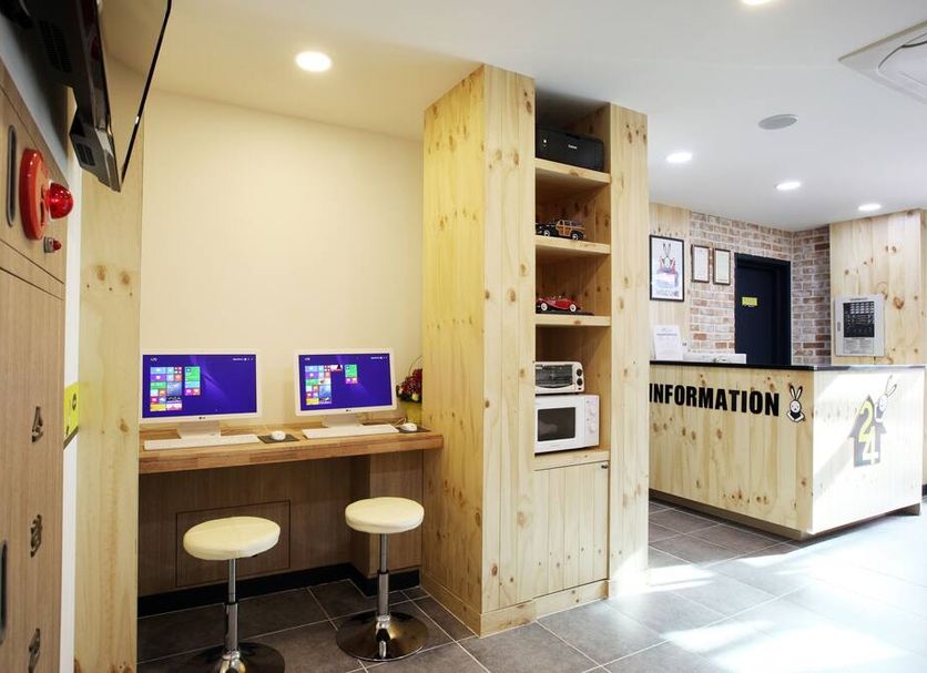 Business center Photo