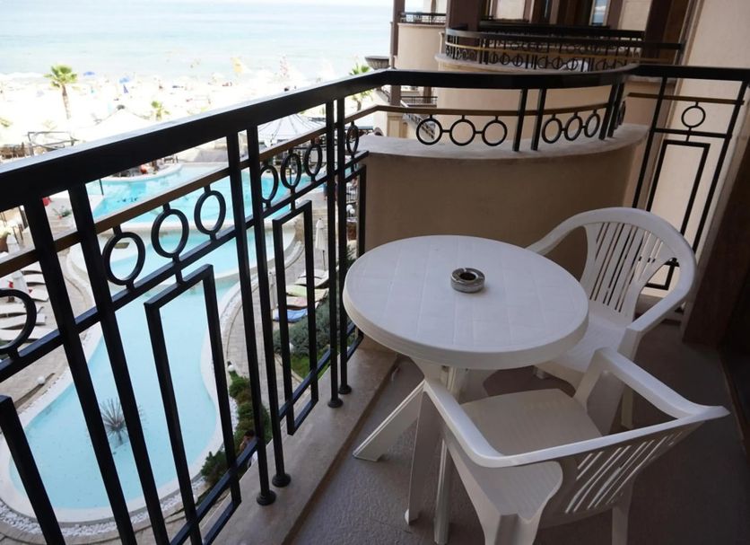 Balcony Photo