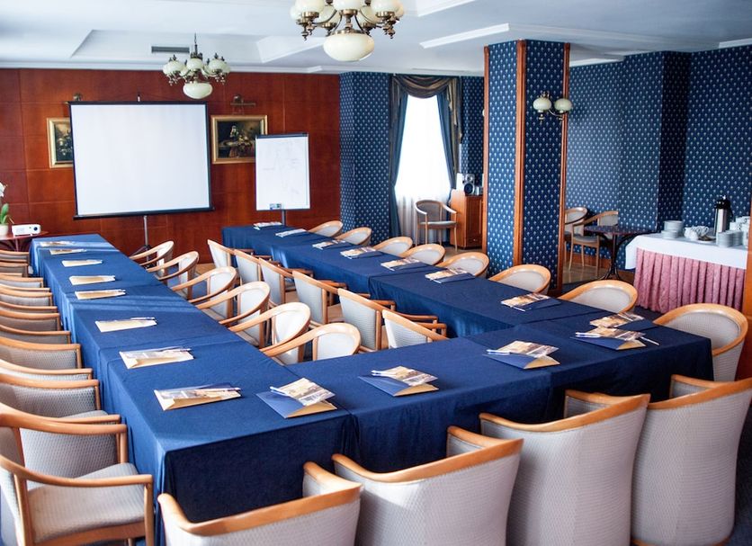 Conference room Photo