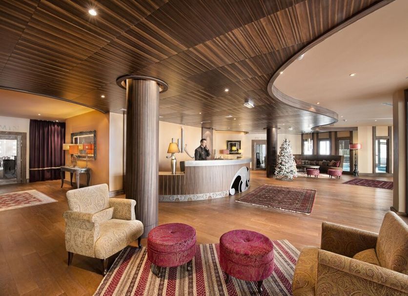 Lounge Photo