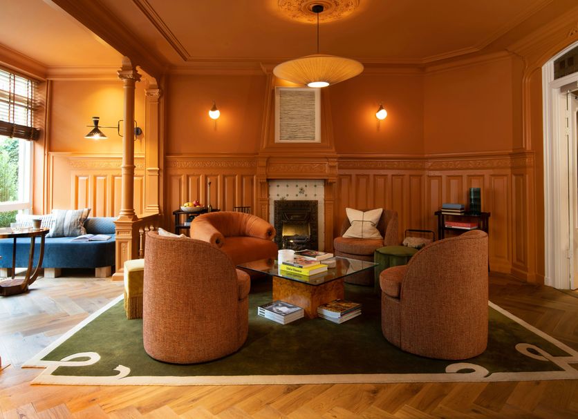 Lounge Photo