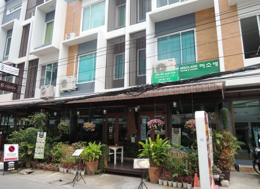 Building Photo