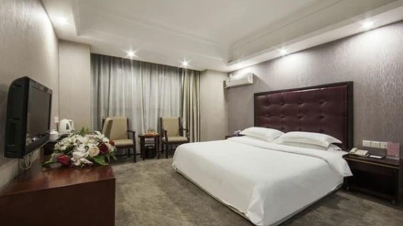 Pengcheng Hotel