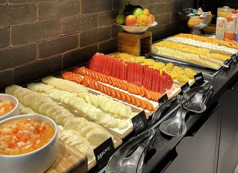 Buffet Photo