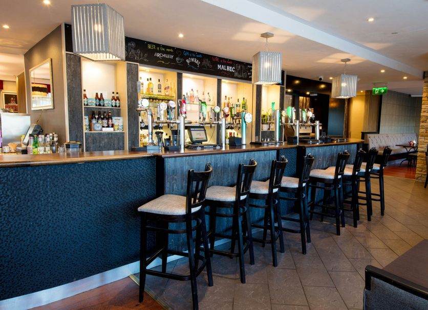 Bar Photo