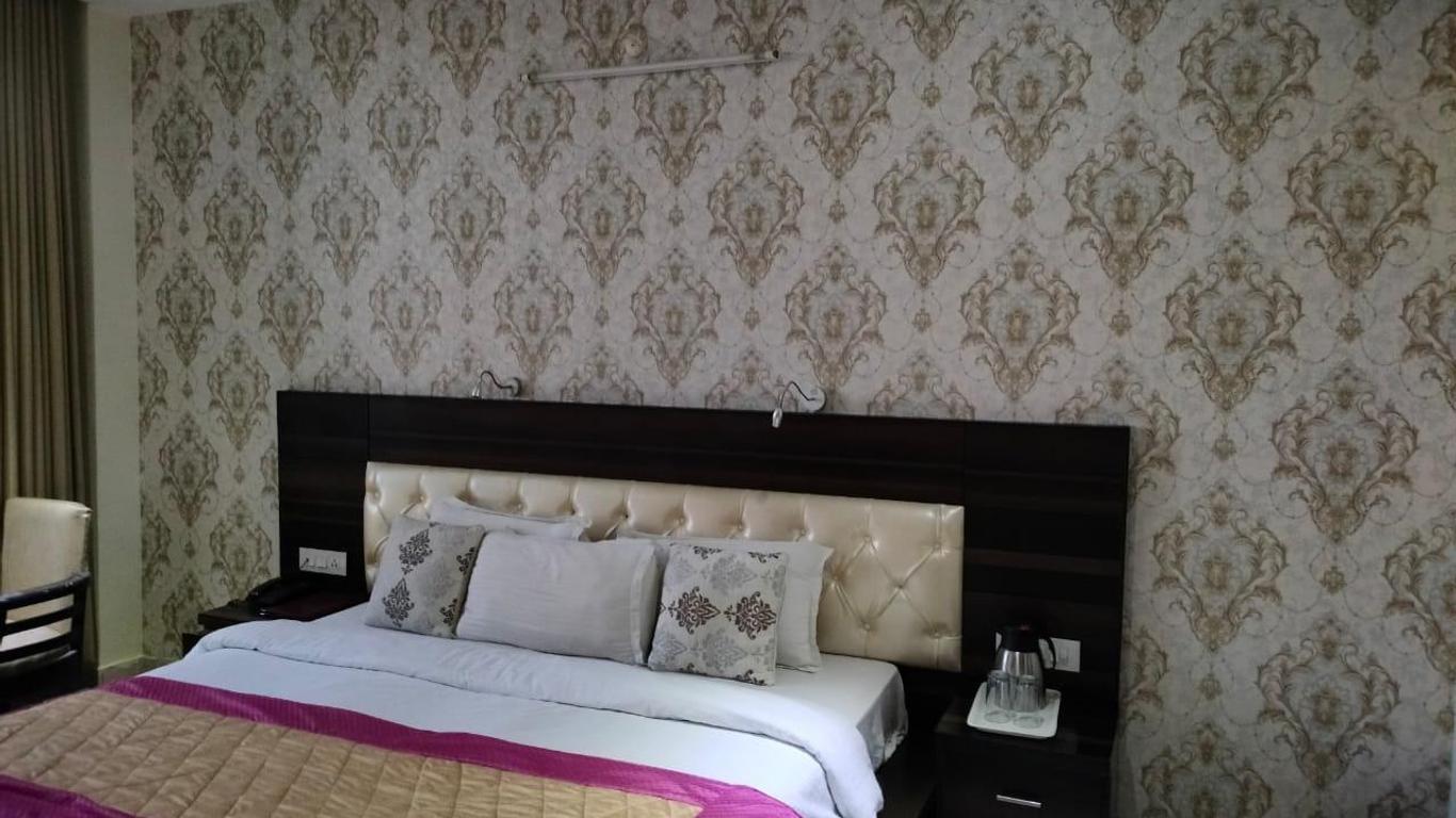 Kamal Residency