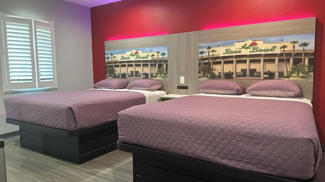 Hi-Way Host Motel