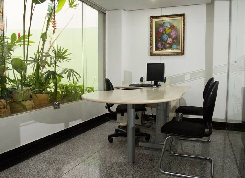 Business center Photo