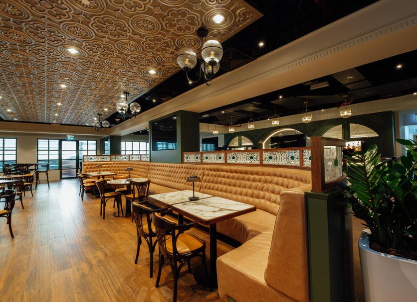 Restaurant Photo