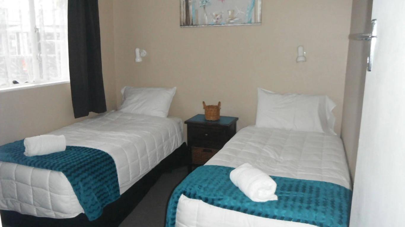 High Street Living Motel