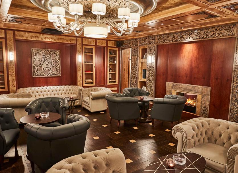 Lounge Photo