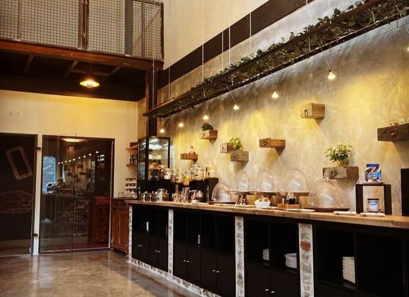 Buffet Photo