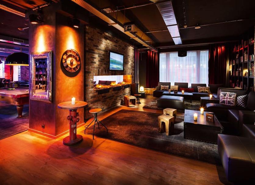 Lounge Photo