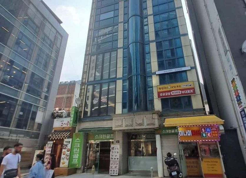 Building Photo