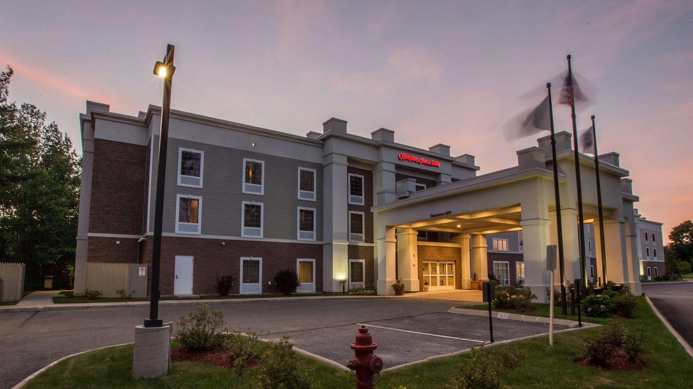 Hampton Inn & Suites Berkshires-Lenox